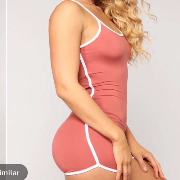 FashionNova Romper One Piece - Picture 4 of 6